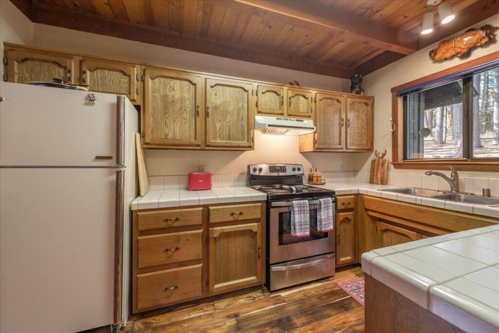 3Br Tahoe Donner Cabin With Hoa Perks Like Pools Hot-Tub Minutes To Trails Lake Golf Truckee Exterior foto